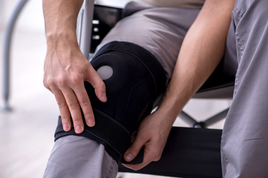 Soft tissue injury claim for injured knee